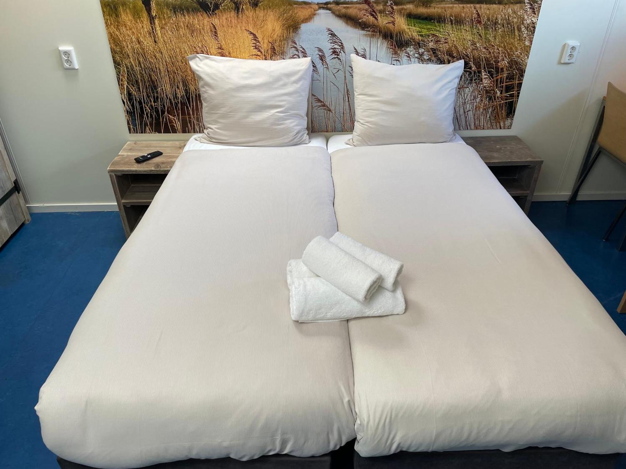 Hostel Oer'T Hout Grou Zewnętrze zdjęcie