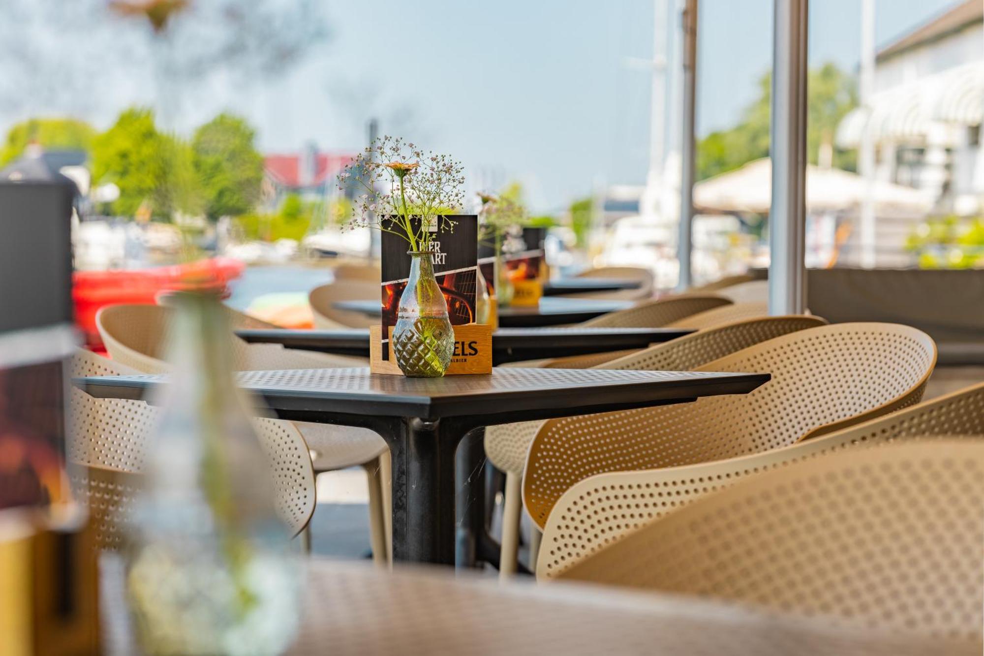 Hostel Oer'T Hout Grou Zewnętrze zdjęcie