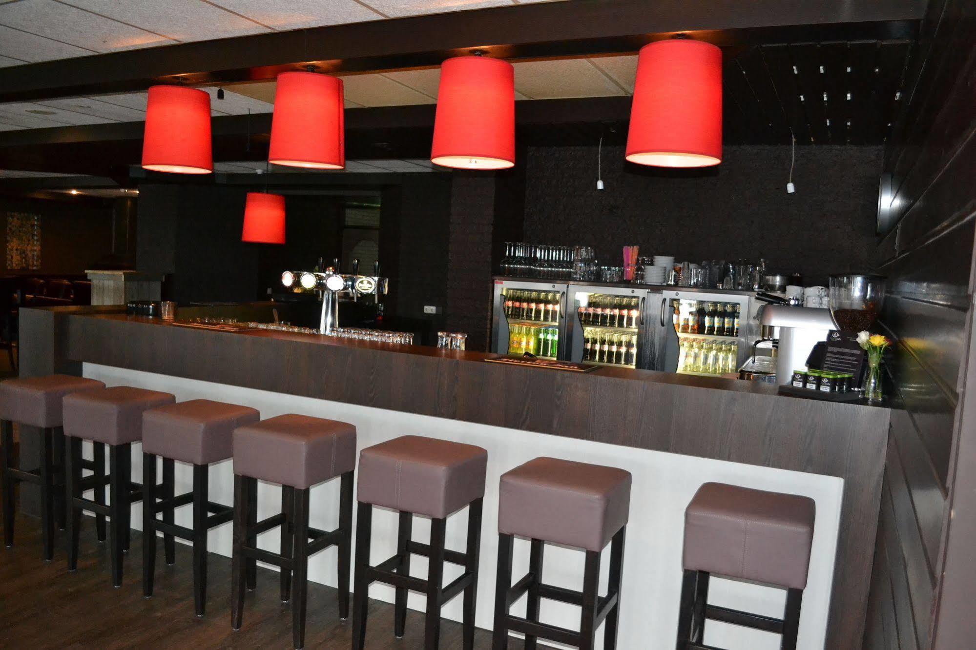 Hostel Oer'T Hout Grou Zewnętrze zdjęcie